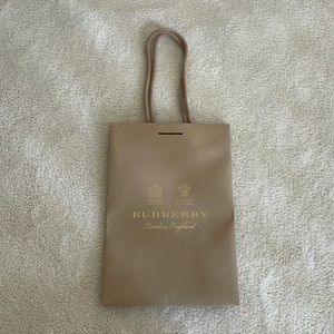 Burberry Shopper